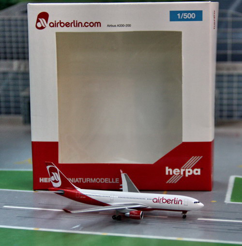 1:500 Air Berlin A330-200