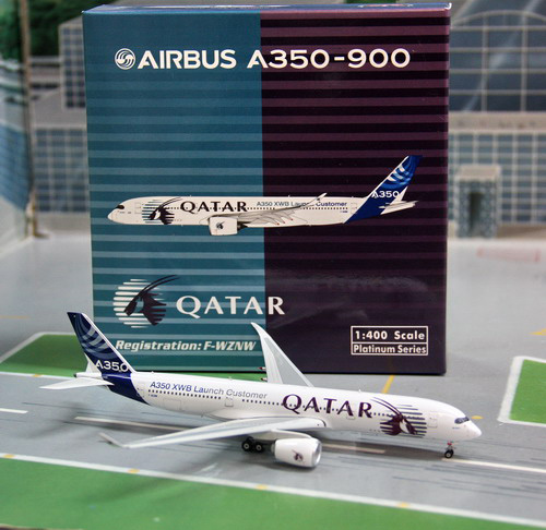 1:400 Qatar Airways A350-90 ...