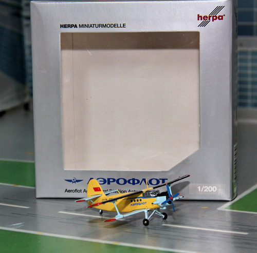 1:200 Aeroflot Agricultural ...