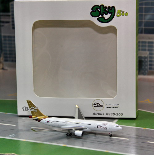 1:500 Libyan Airlines A330- ...