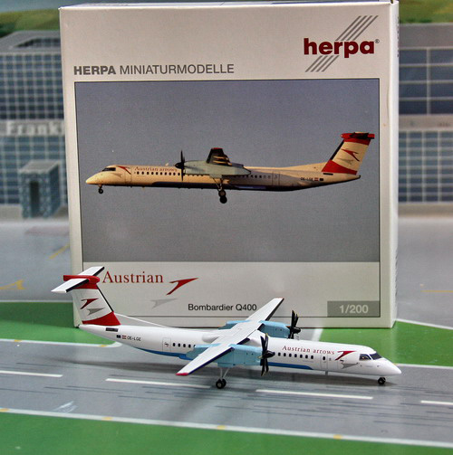 1:200 Austrian Q400