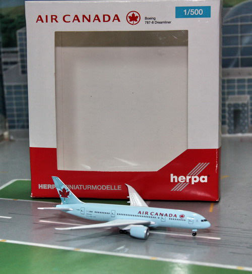 1:500 Air Canada B787-8