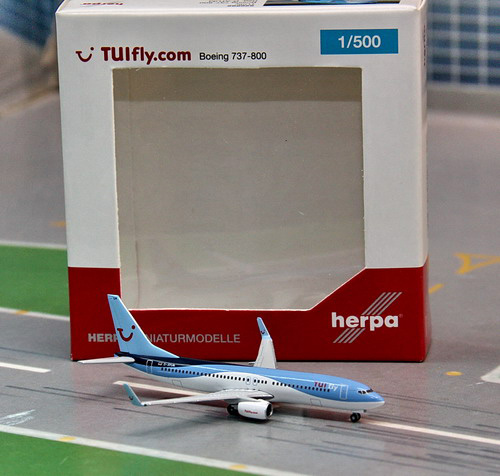 1:500 TUIfly B737-800