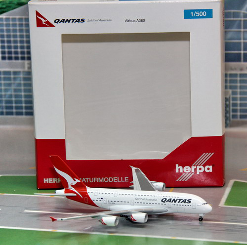 1:500 Qantas A380