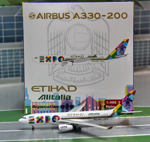 1:400 Etihad Airways A330-2 ...