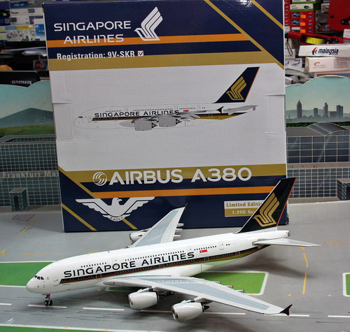 1:200 Singapore Airlines A3 ...