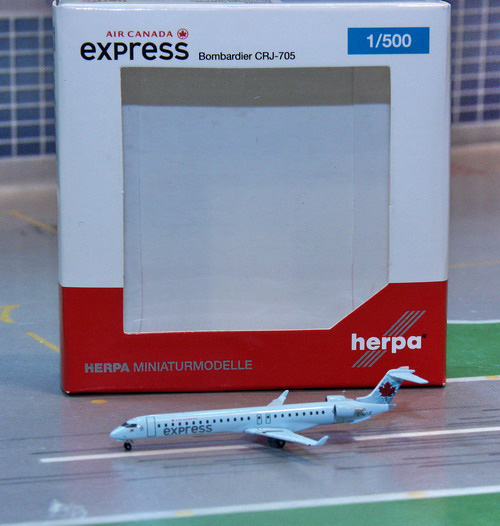 1:500 Air Canada CRJ-705