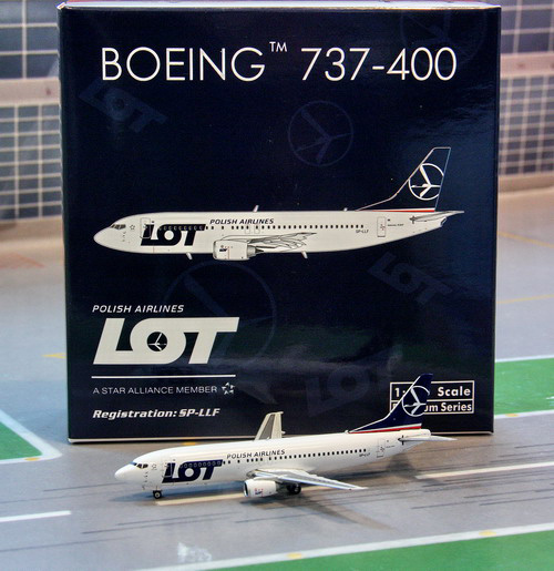 1:400 LOT Polish Airlines B ...