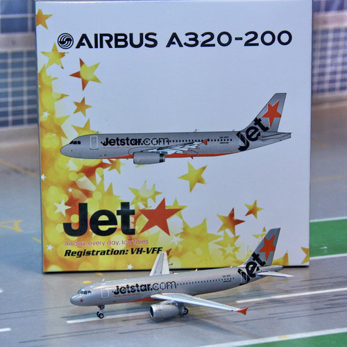 1:400 Jet Star A320-200