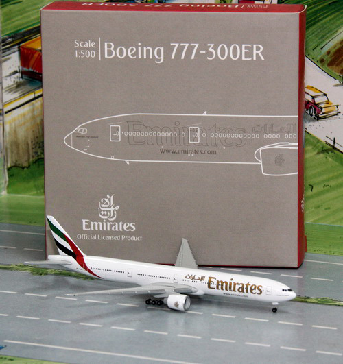 1:500 Emirates B777-300ER