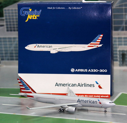 1:400 American Airlines A33 ...