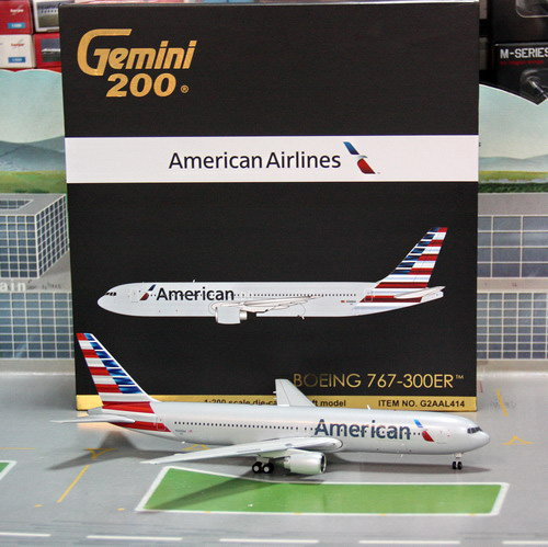 1:200 American Airlines B76 ...