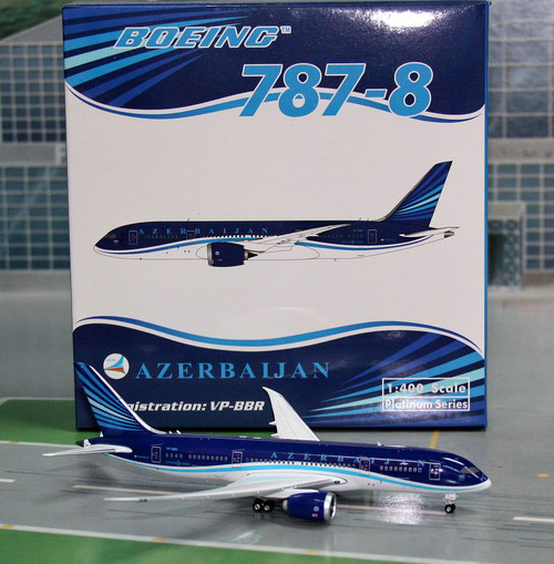 1:400 Azerbaijan Airlines B ...