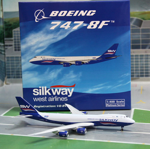 1:400 Silkway Airlines B747 ...
