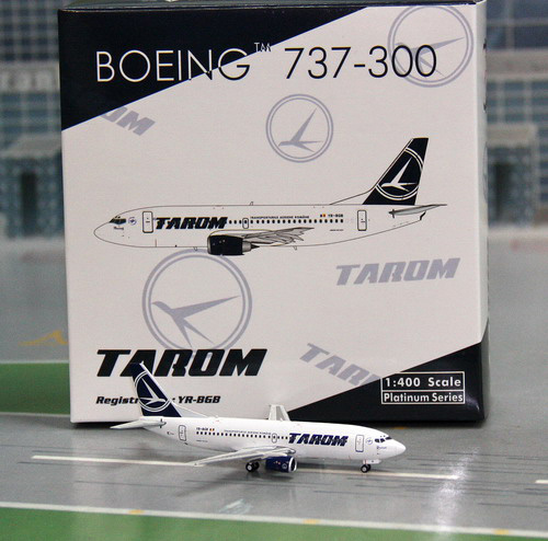 1:400 Tarom B737-300