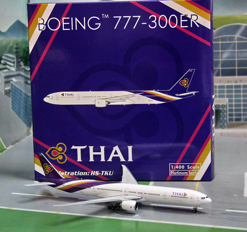 1:400 Thai Airways B777-300 ...