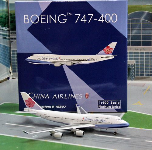 1:400 China Airlines B747-4 ...