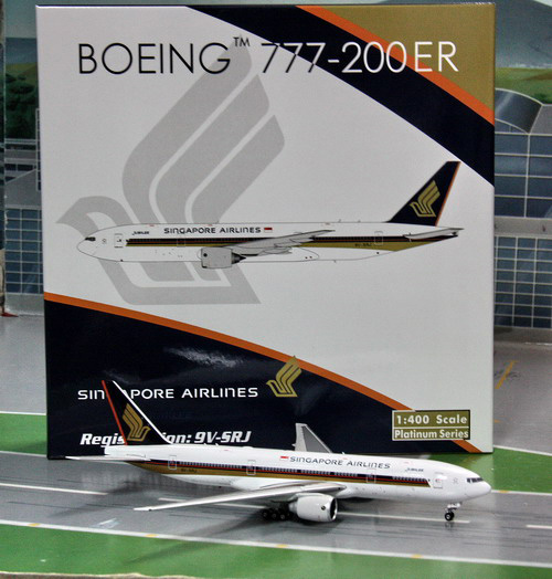 1:400 Singapore Airlines B7 ...