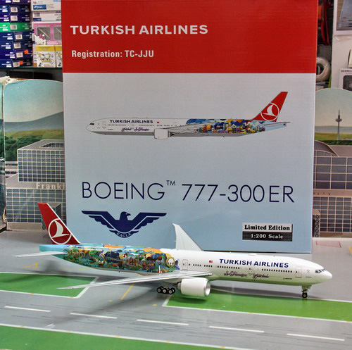 1:200 Turkish Airlines B777 ...