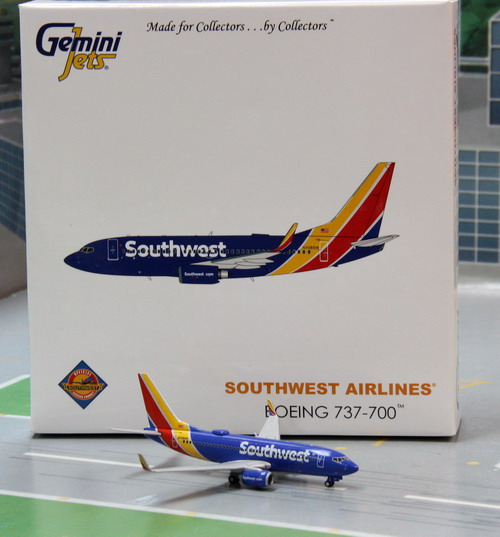 1:400 Southwest Airlines B7 ...