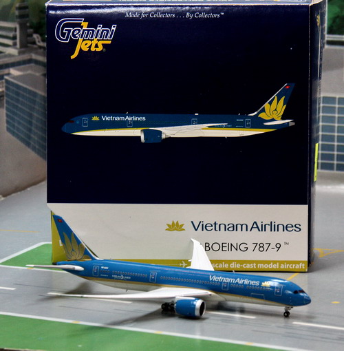 1:400 Vietnam Airlines B787 ...