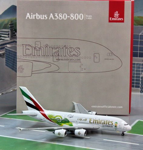 1:400 Emirates A380