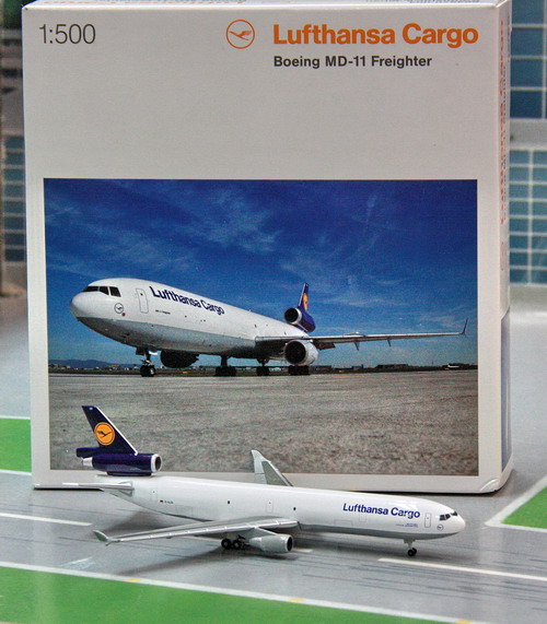 1:500 Lufthansa MD-11