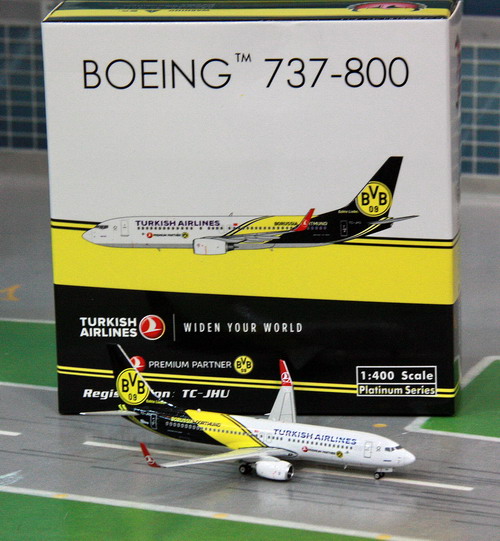 1:400 Turkish Airlines B737 ...