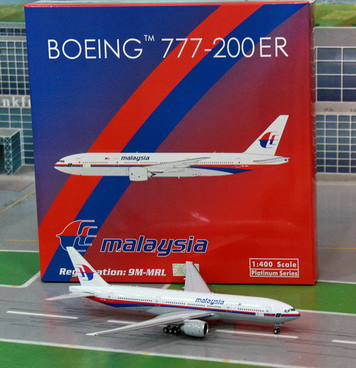1:400 Malaysia Airlines B77 ...