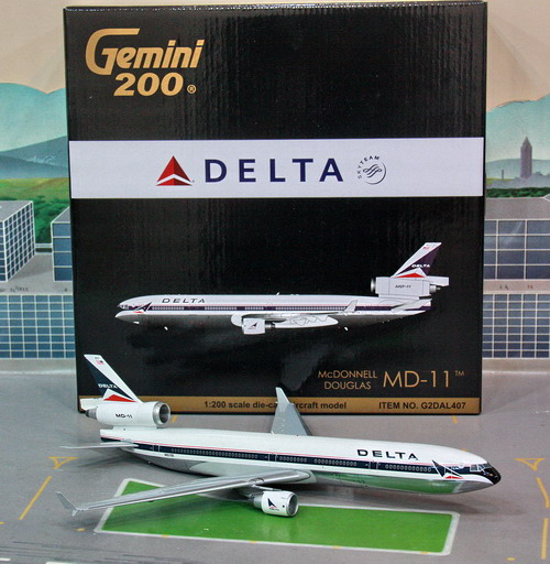 1:200 Delta MD-11