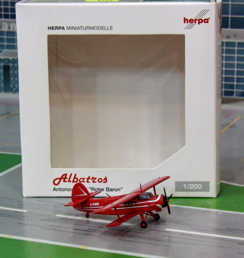 1:200 Air Albatros AN-2