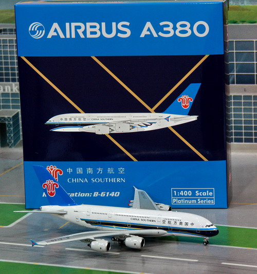 1:400 China Southern A380