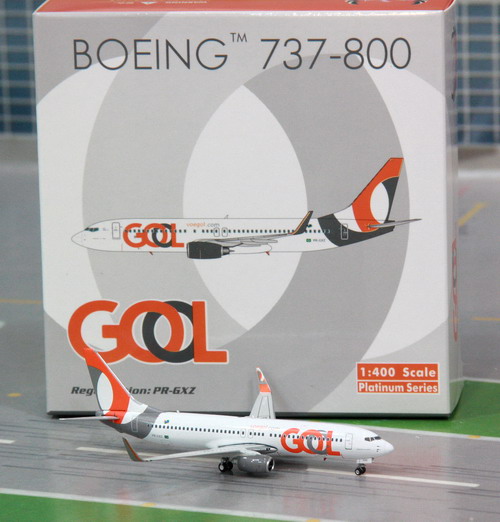 1:400 GOL B737-800