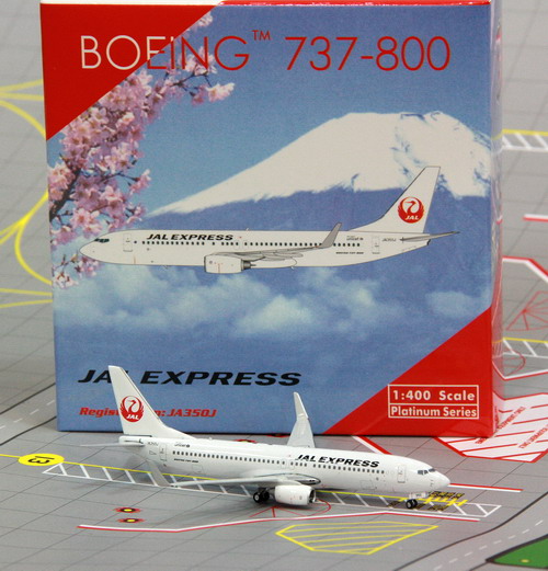 1:400 JAL Express B737-800