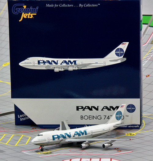 1:400 PAN AM B747-100