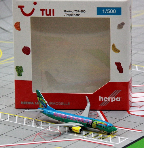 1:500 TUIfly B737-800