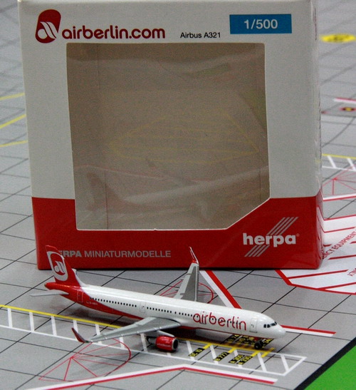 1:500 Air Berlin A321