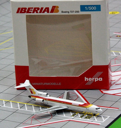 1:500 Iberia B727-200