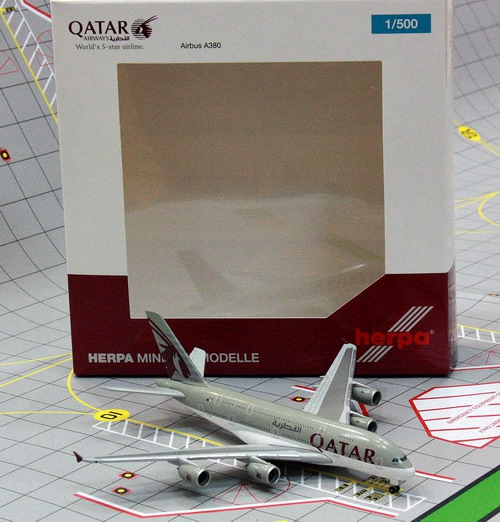 1:500 Qatar Airways A380