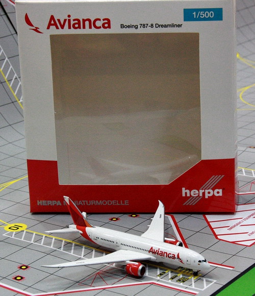 1:500 Avianca B787-8