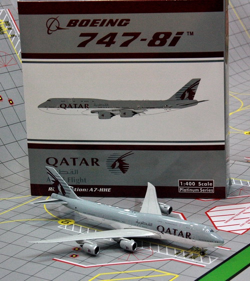 1:400 Qatar B747-8