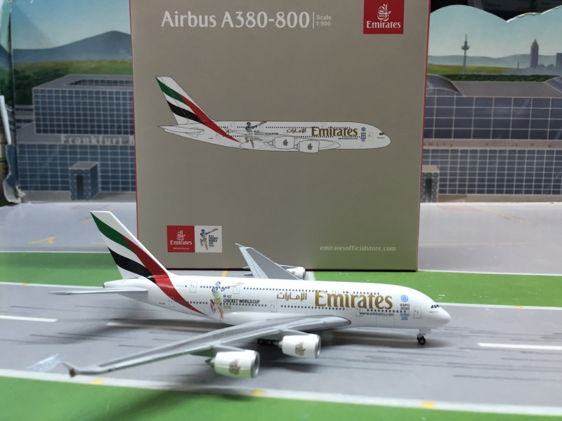 1:400 Emirates A380-800 (IC ...