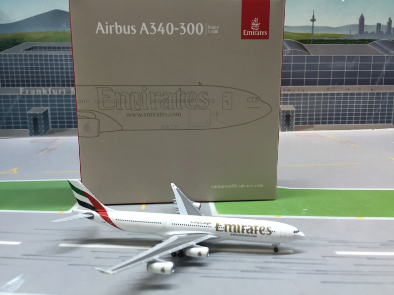 Emirates A340-300