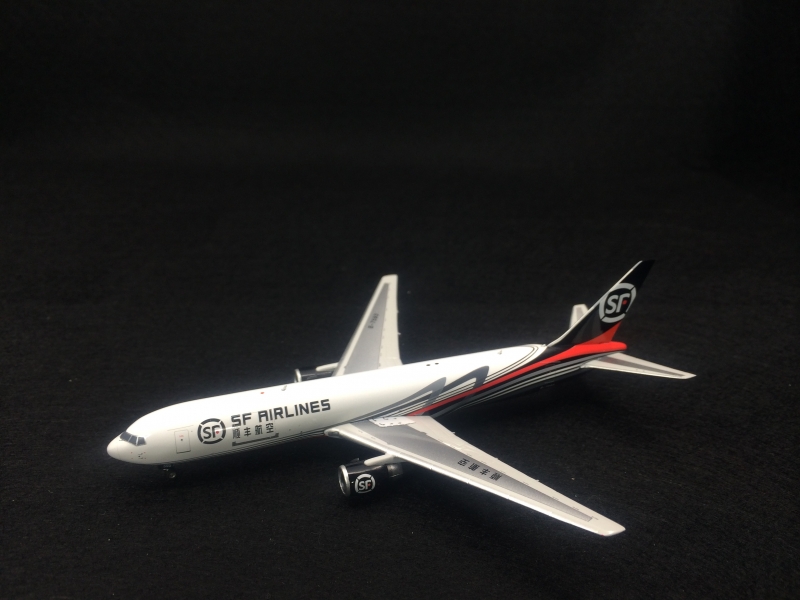 1:400 SF Airlines B767-300E ...