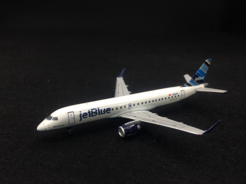1:400 Jet Blue ERJ-190