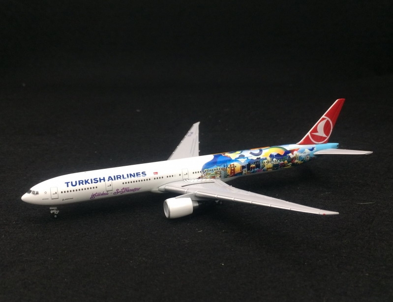 1:500 B777-300ER Turkish Ai ...