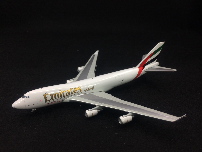 1:400 Emirates Sky Cargo B7 ...