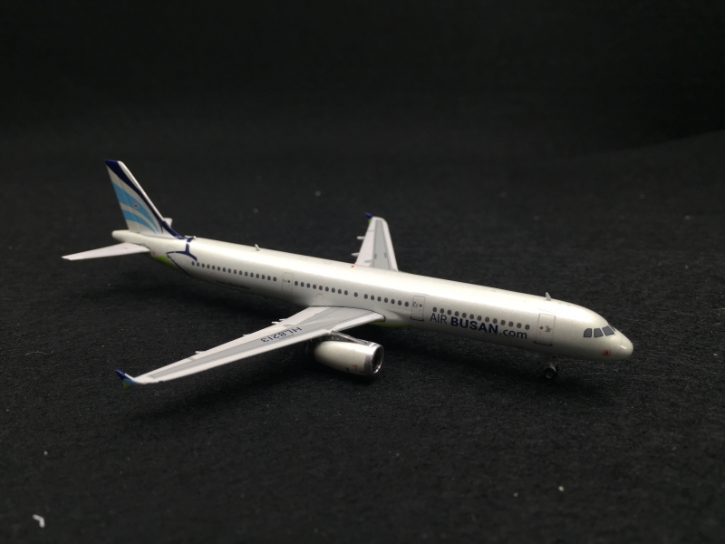 1:400 Air Busan A321