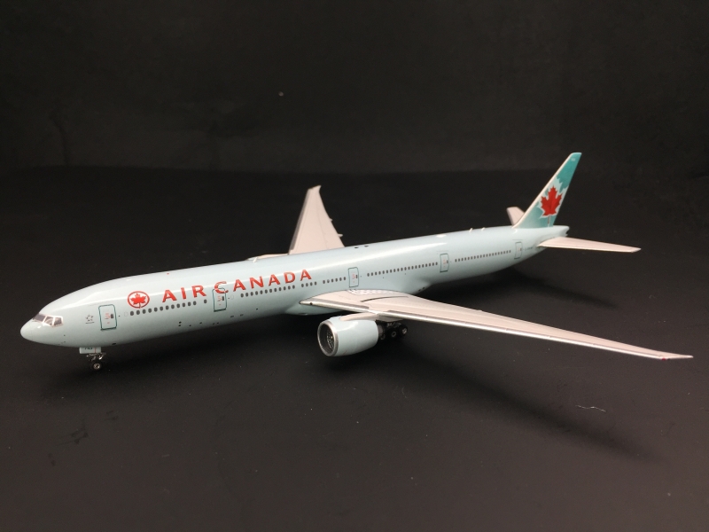 1:400 Air Canada B777-300ER