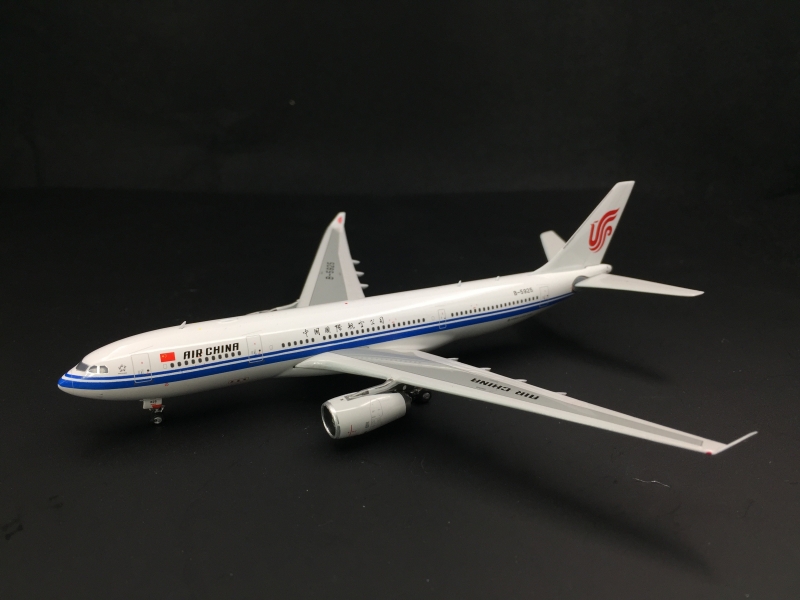 1:400 Air China A330-200